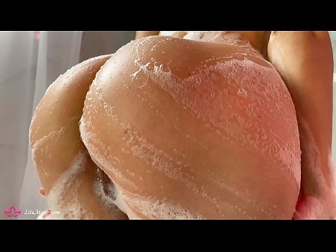 ❤️ Brunetka masturbira pičko z vibratorjem do intenzivnega orgazma pod tušem ❌ Porno na sl.bestsexporno.ru ﹏
